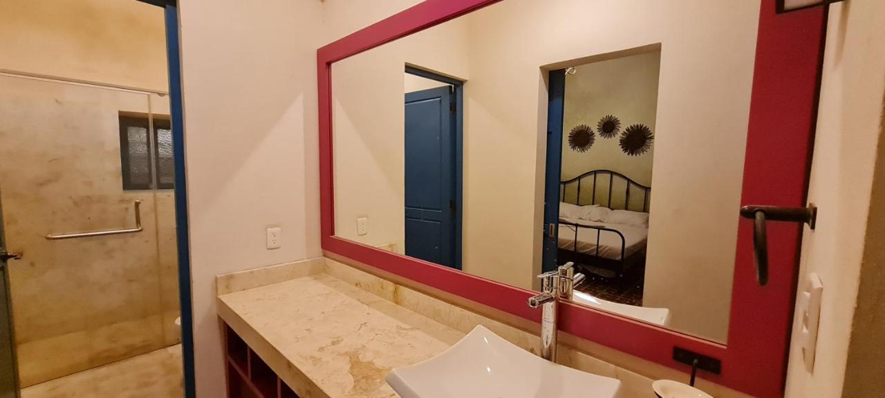 Casa Nicté, hospédate en una casa del siglo XVIII Campeche Esterno foto