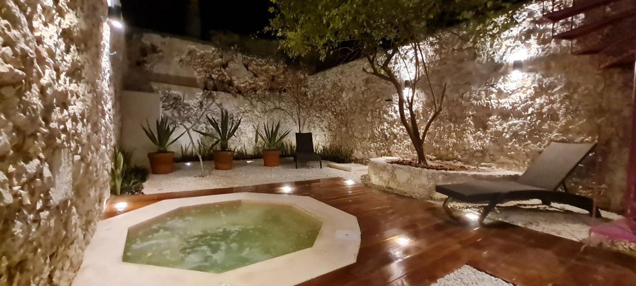 Casa Nicté, hospédate en una casa del siglo XVIII Campeche Esterno foto